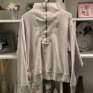 Universal Thread Women’s top